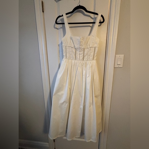 Perle House of CB dress - Picture 5 of 6